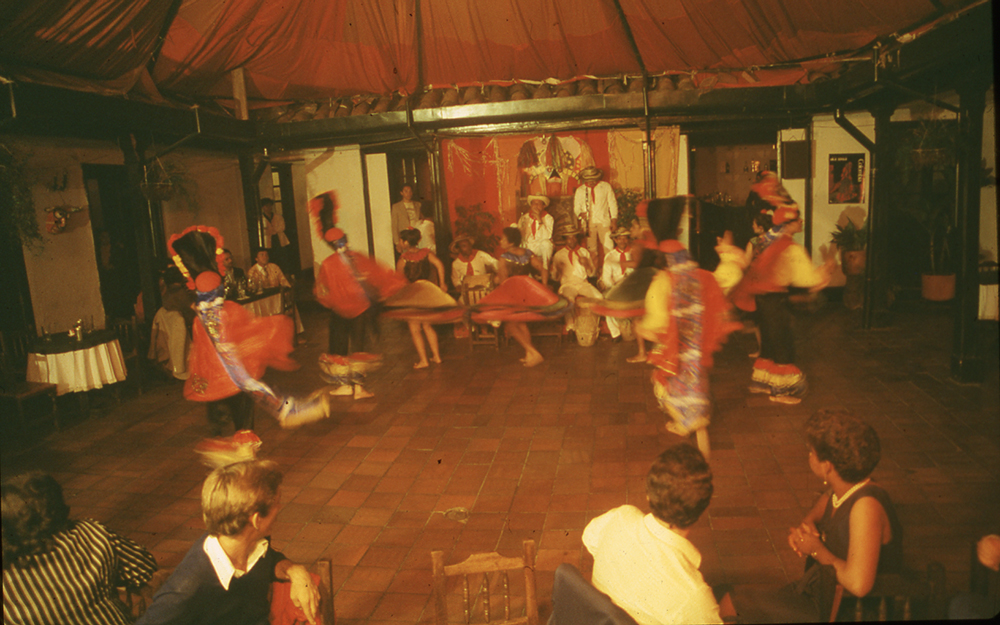Danza del Congo Grande en el Palenque de Delia