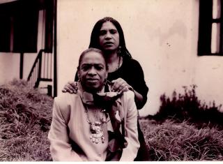 Delia Zapata Olivella y su hija Edelmira Massa Zapata, 1994.