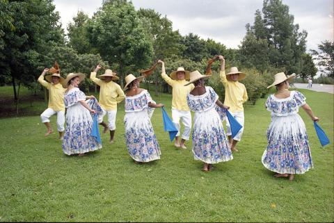 Grupo de Danzas Folclóricas Colombianas de Delia Zapata Olivella