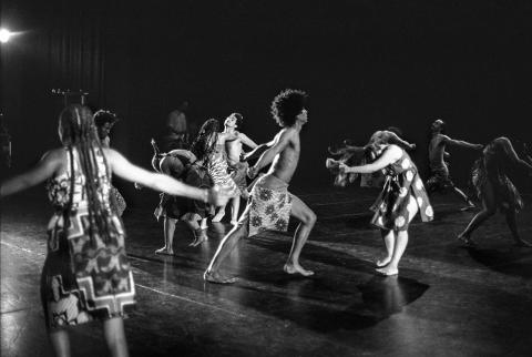 presentación en el X Festival Danza en la Ciudad del Instituto Distrital de las Artes, Fundación Instituto Folclórico Colombiano Delia Zapata Olivella