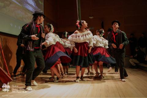 Cuatro zonas colombianas, El Palenque de Delia, Conjunto de Tradiciones Populares. Foto: Pablo Guerra.