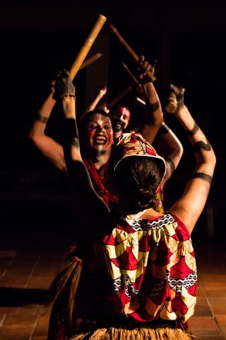 Nagó, el navegante, El Palenque de Delia, Conjunto de Tradiciones Populares