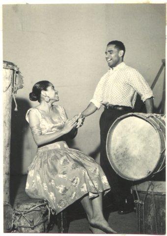 Los hermanos Delia y Manuel Zapata Olivella.