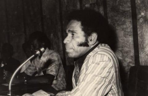 Manuel Zapata Olivella en el Primer Congreso de la Cultura Negra de las Américas realizado, entre el 24 y 28 de agosto de 1977, en Cali, Valle del Cauca.