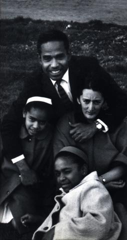 Harlem Zapata Pérez, Manuel Zapata Olivella, Edelma Zapata Pérez y Rosa Bosch. 